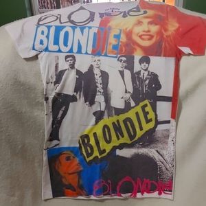NWOT BLONDIE Novelty tee Sz L fits like a S-M